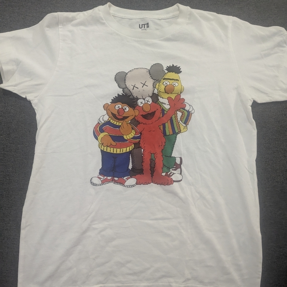 Uniqlo KAWS Sesame Street White UT T-Shirt